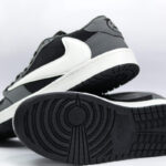 Nike Air Jordan 1 Low x Travis Scott - Image 2